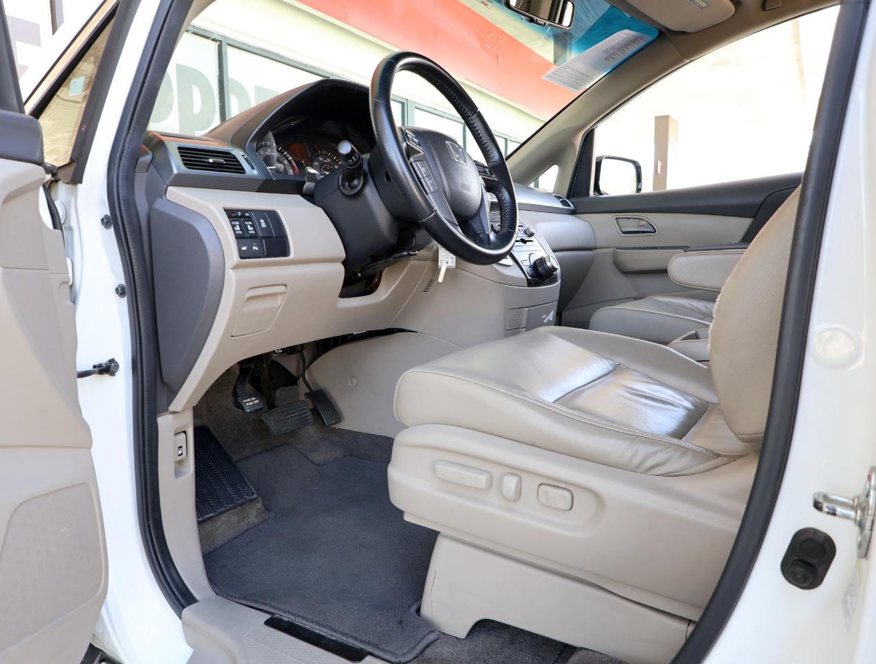 Honda Odyssey Touring 2011