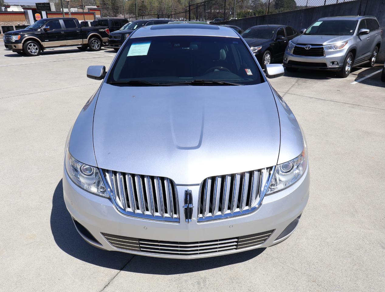 Lincoln MKS 3.7L FWD 2010