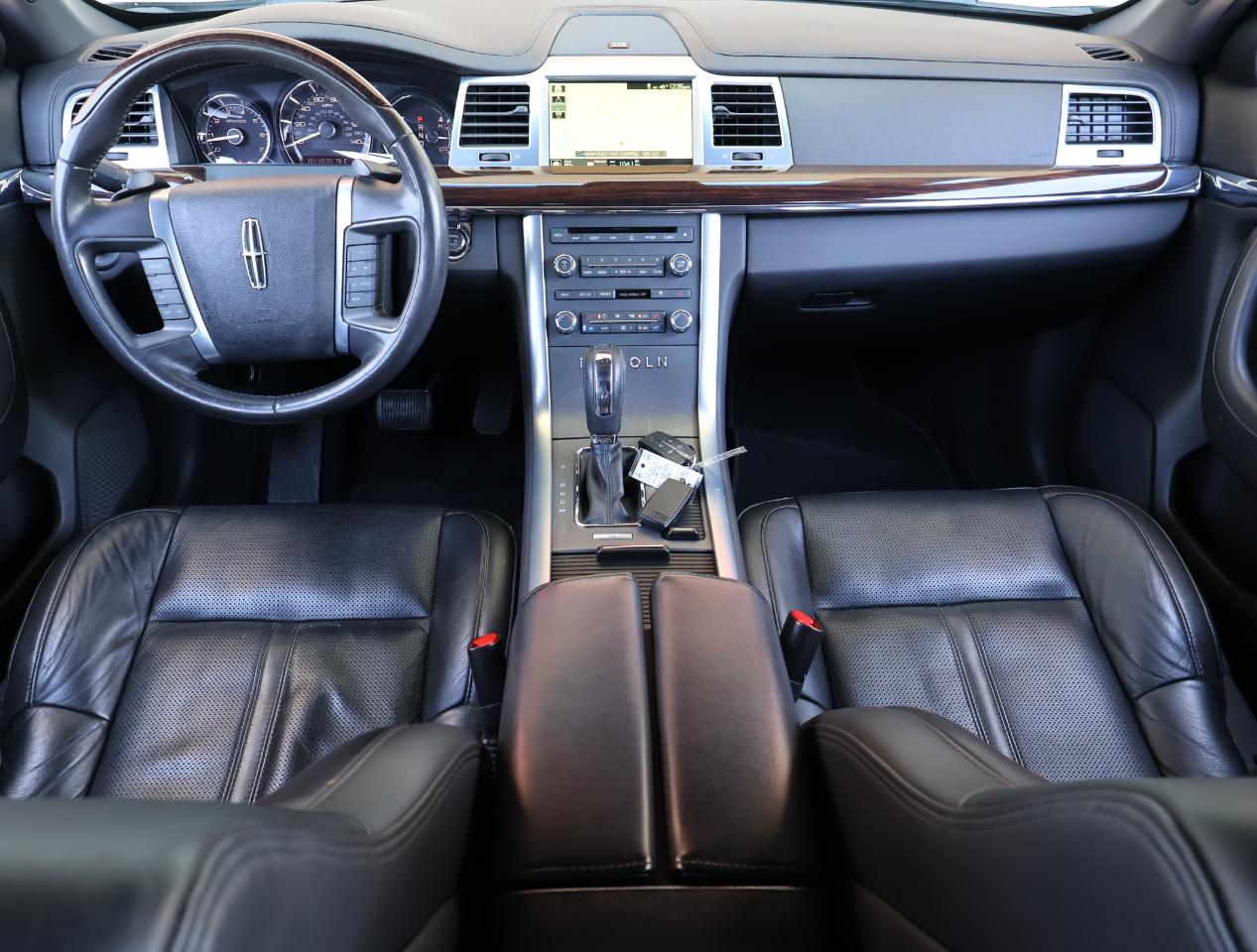 Lincoln MKS 3.7L FWD 2010