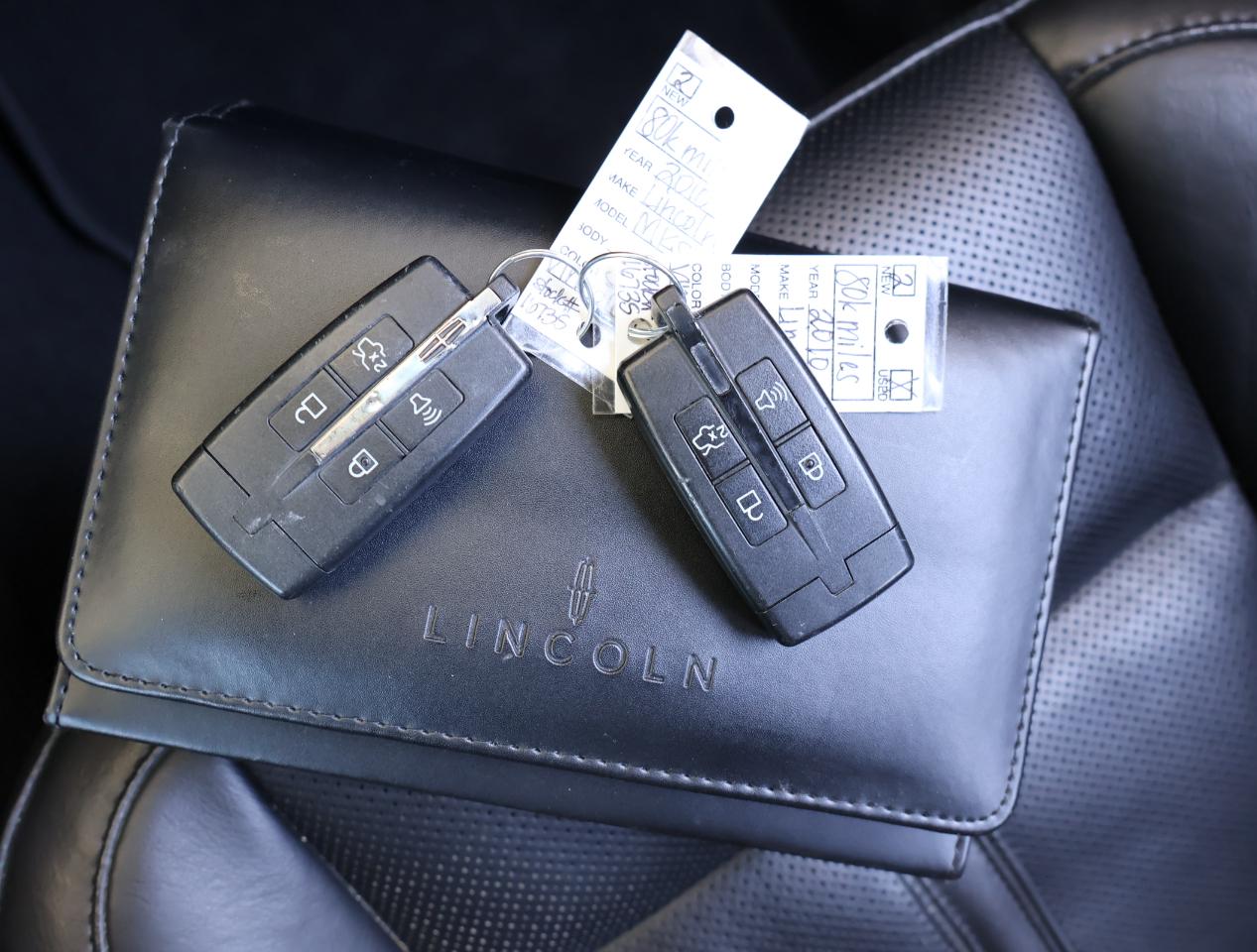 Lincoln MKS 3.7L FWD 2010