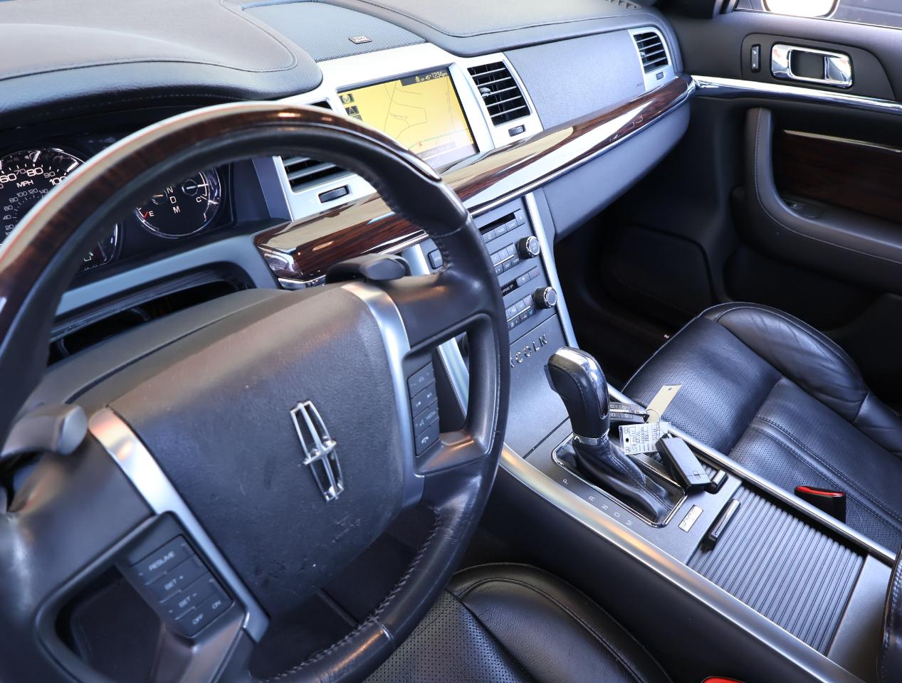 Lincoln MKS 3.7L FWD 2010