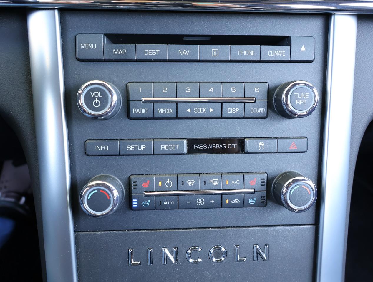 Lincoln MKS 3.7L FWD 2010