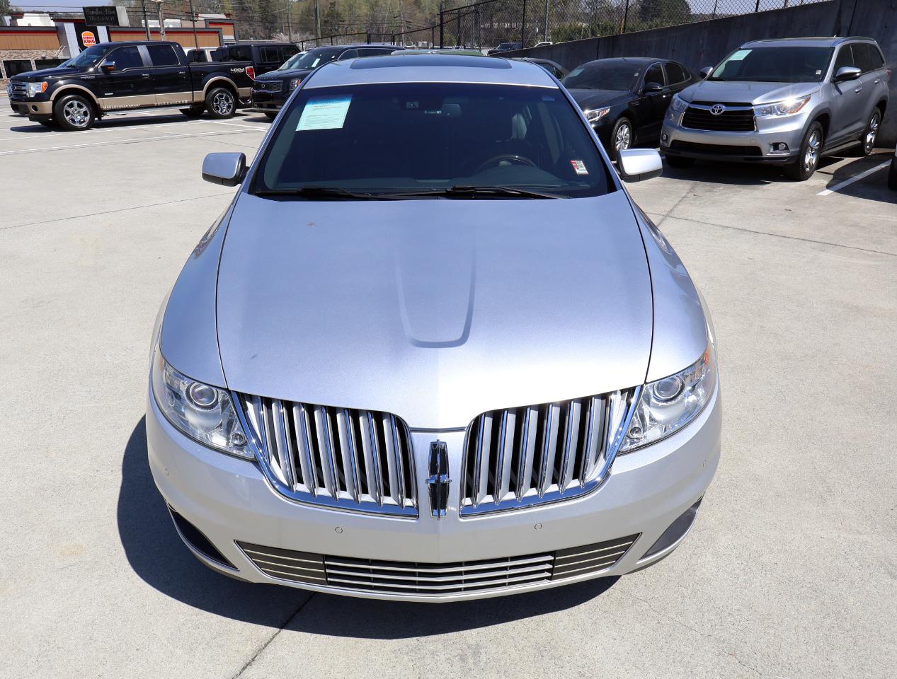 Lincoln MKS 3.7L FWD 2010