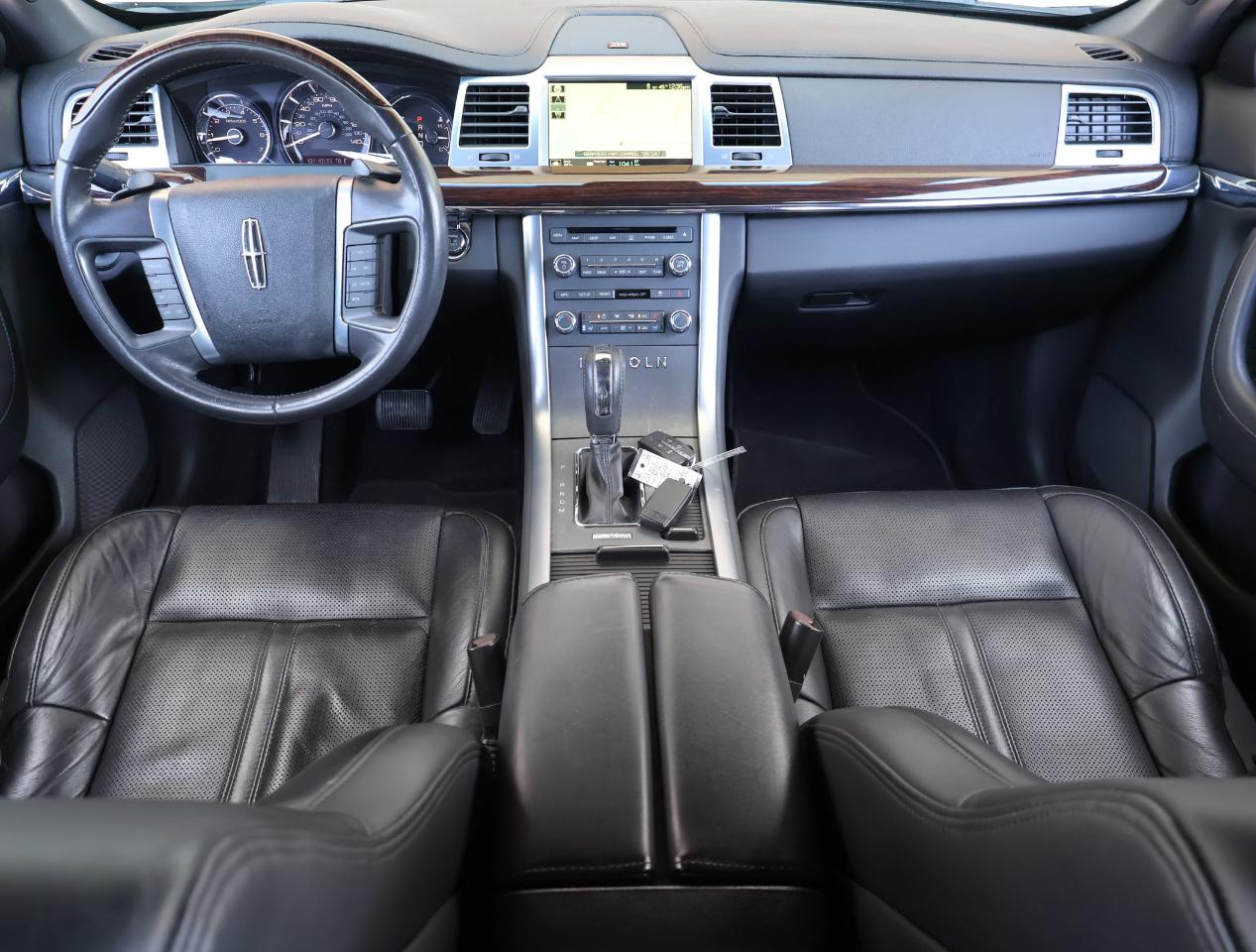 Lincoln MKS 3.7L FWD 2010