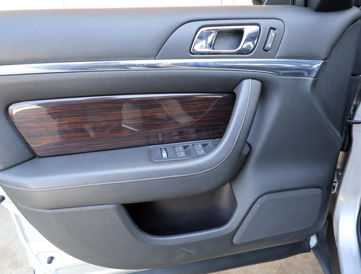 Lincoln MKS 3.7L FWD 2010