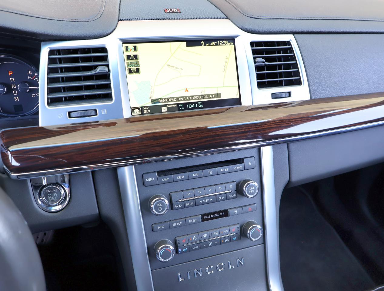 Lincoln MKS 3.7L FWD 2010