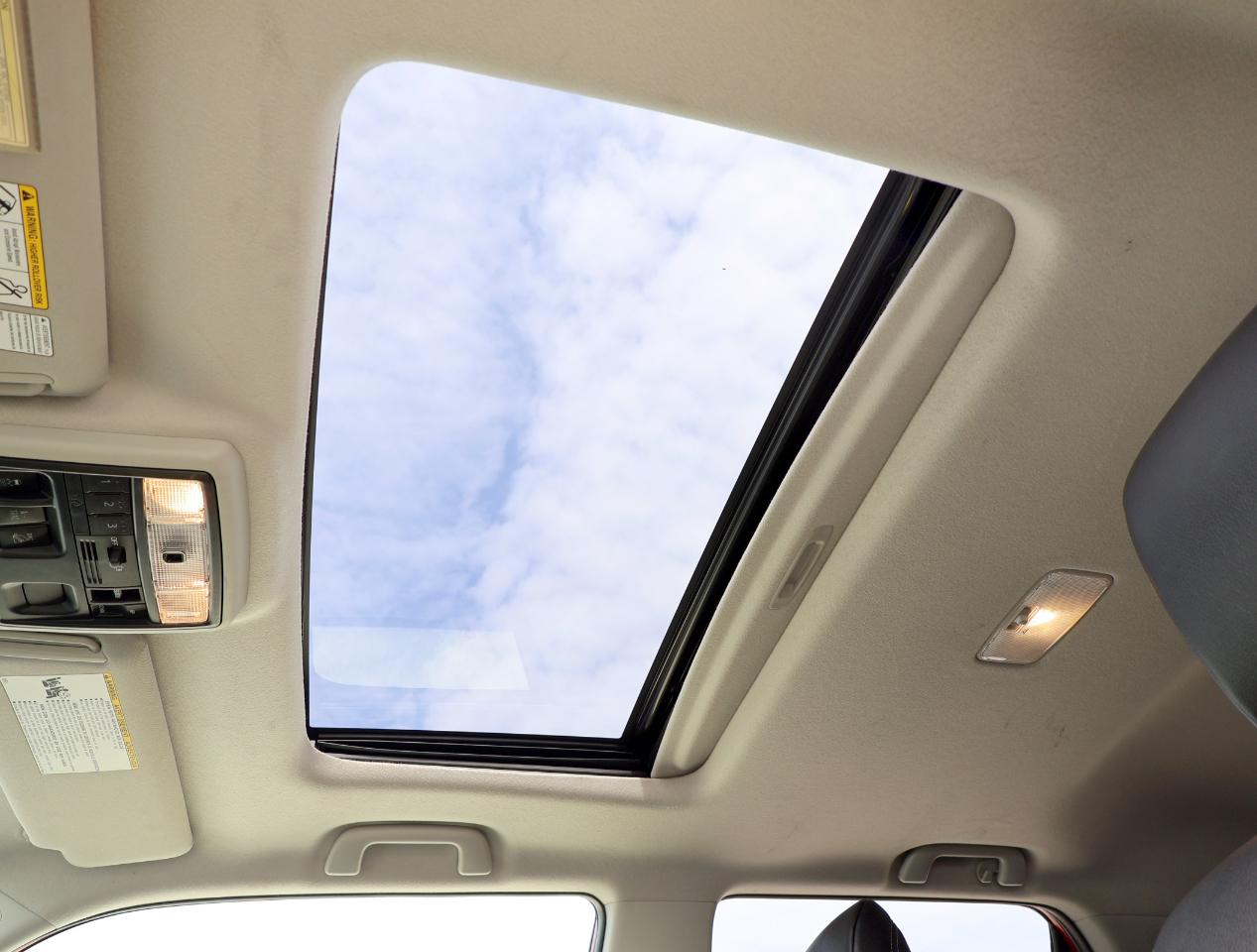 Toyota 4Runner SR5 4WD 2016