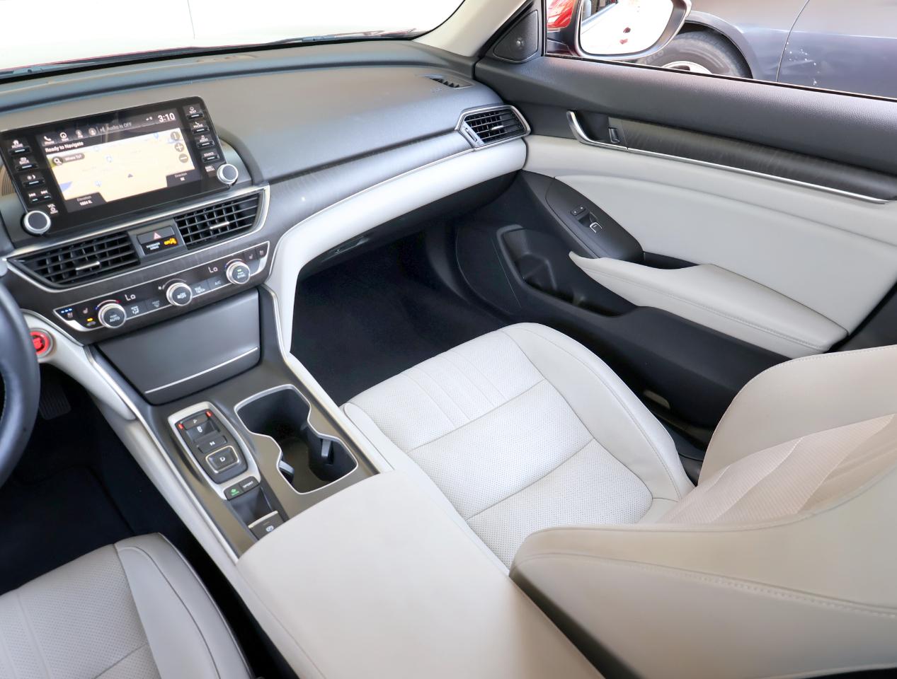 Honda Accord Touring 2.0T 2018