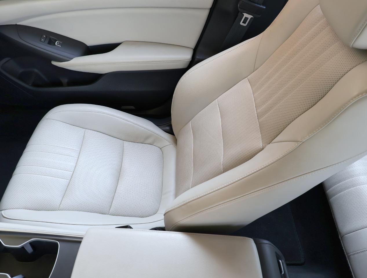 Honda Accord Touring 2.0T 2018