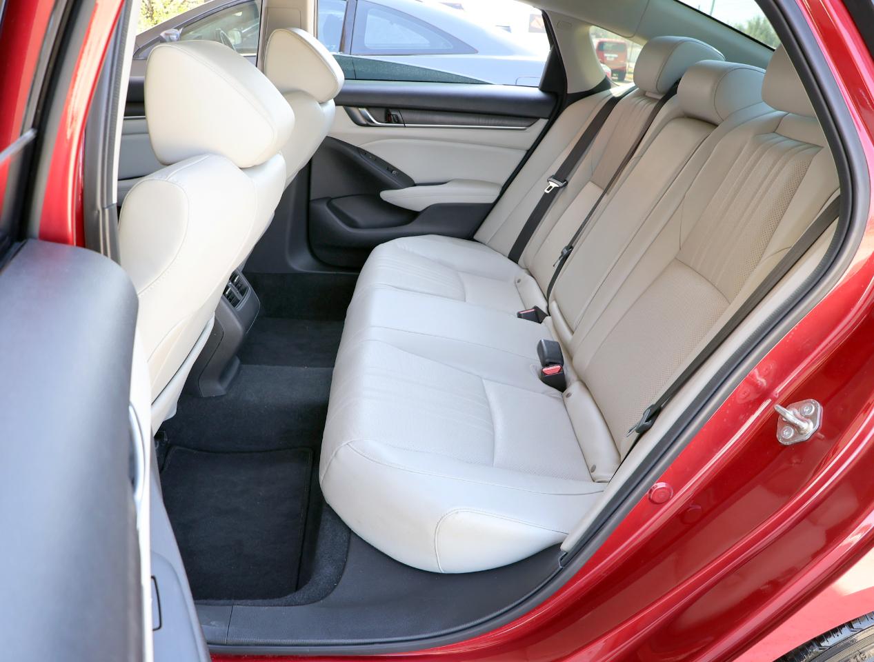 Honda Accord Touring 2.0T 2018