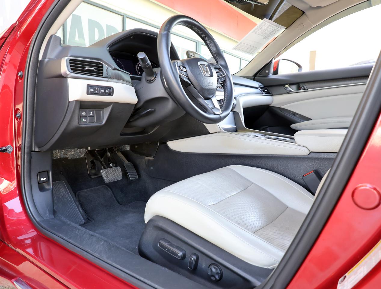 Honda Accord Touring 2.0T 2018