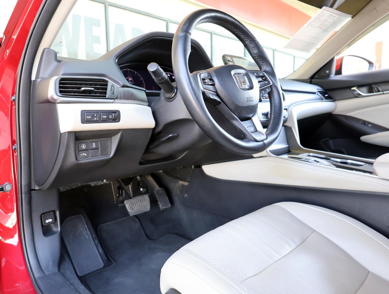 Honda Accord Touring 2.0T 2018