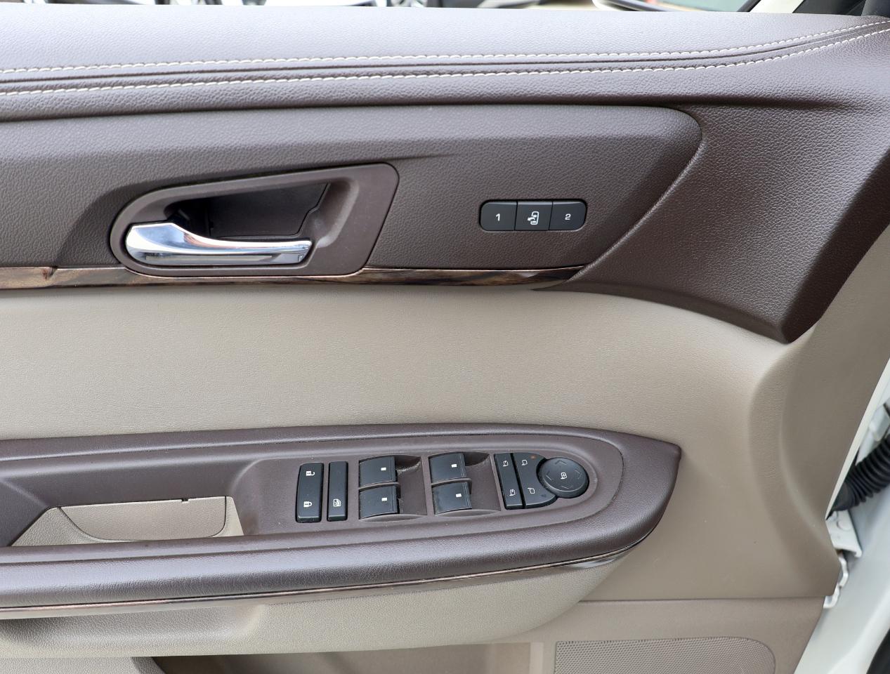 GMC Acadia Denali FWD 2015