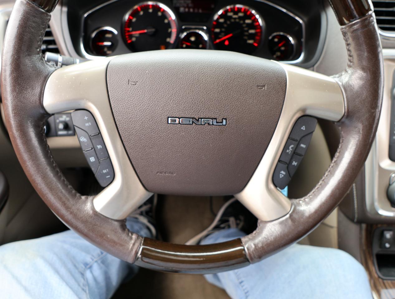 GMC Acadia Denali FWD 2015