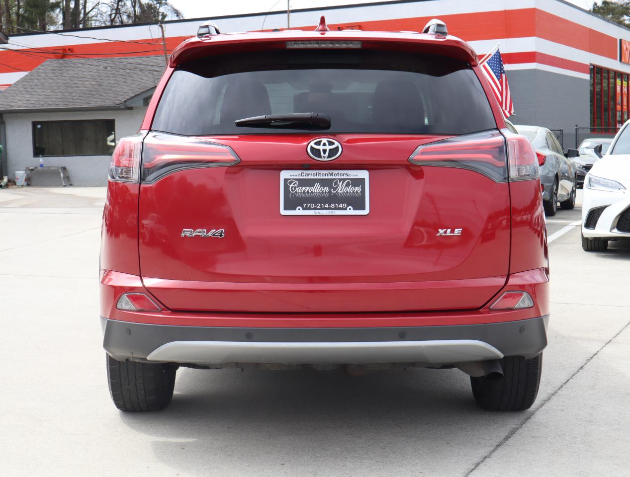 Toyota RAV4 XLE FWD 2017