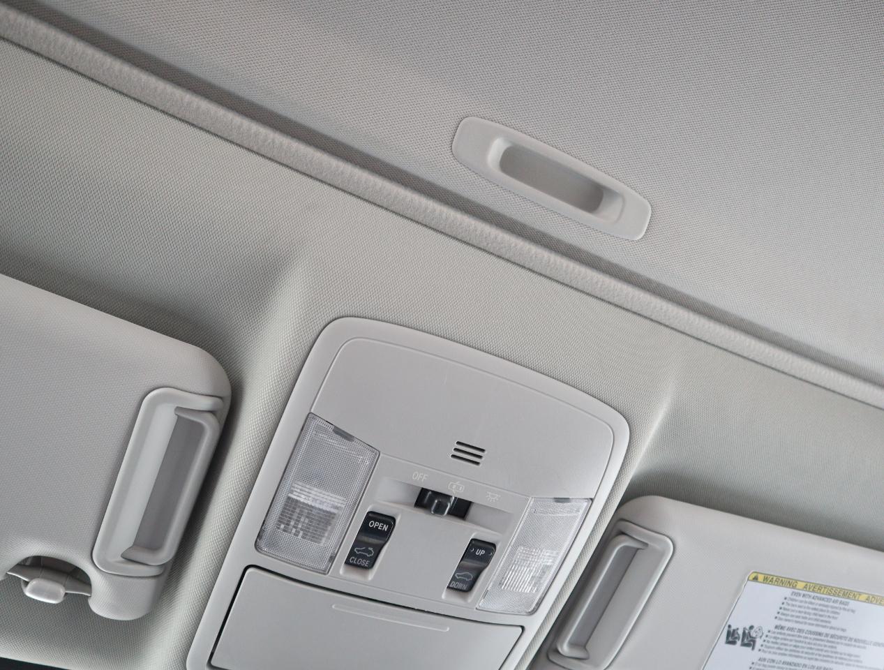 Toyota RAV4 XLE FWD 2017