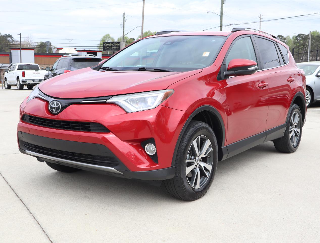 Toyota RAV4 XLE FWD 2017