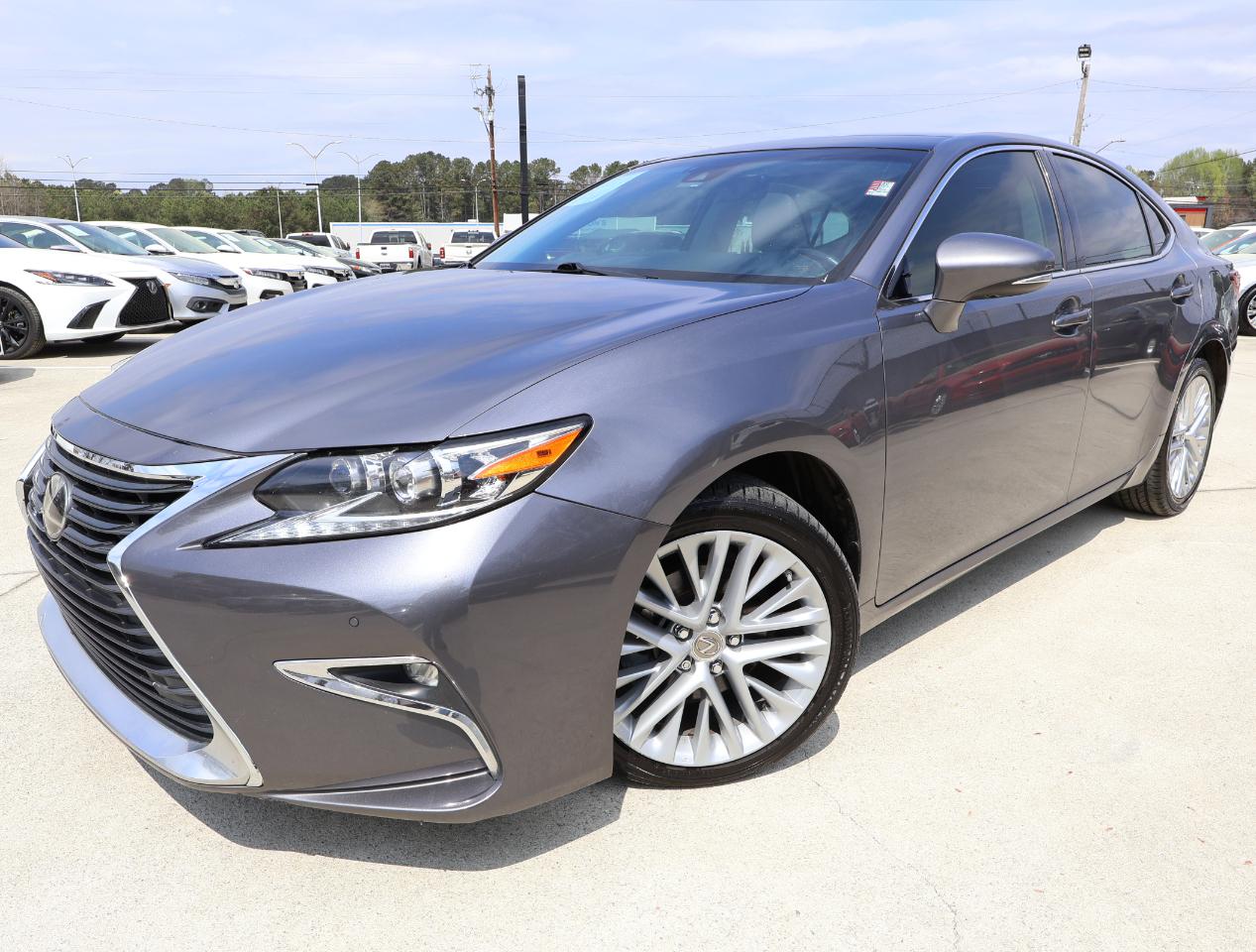 Lexus ES 350 Sedan 2016