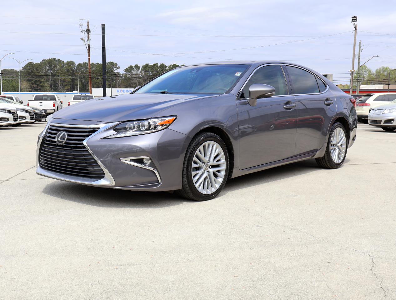 Lexus ES 350 Sedan 2016