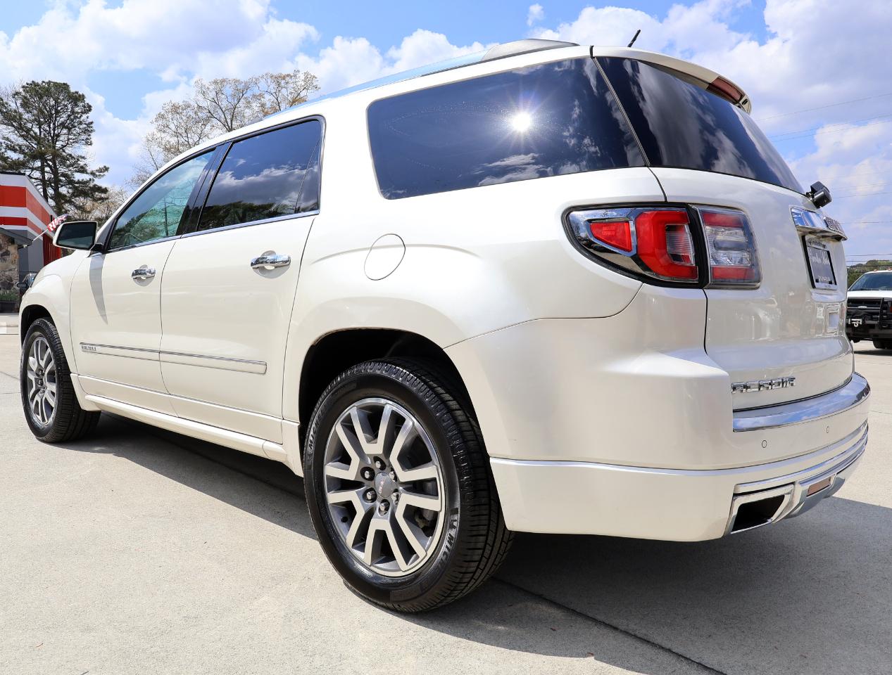 GMC Acadia Denali FWD 2014