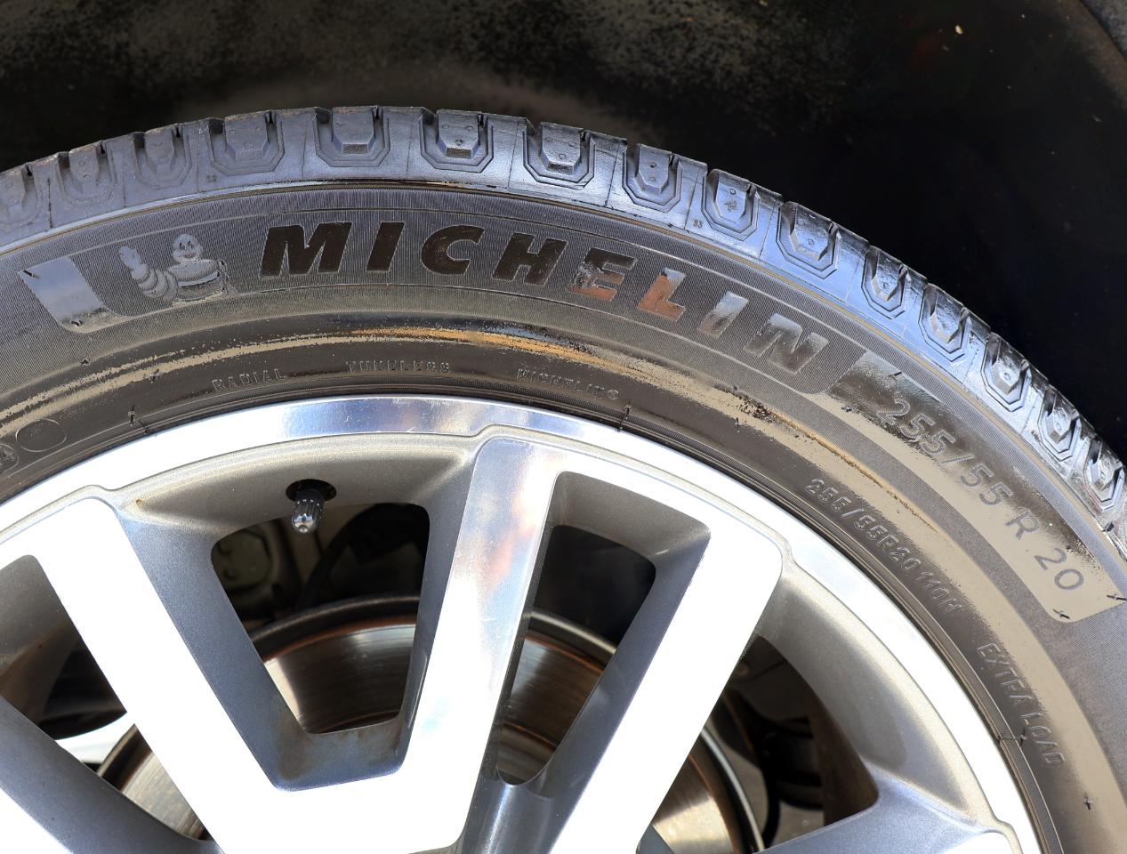 GMC Acadia Denali FWD 2014