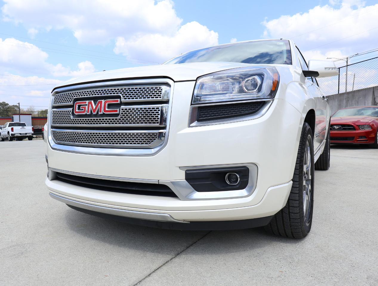 GMC Acadia Denali FWD 2014
