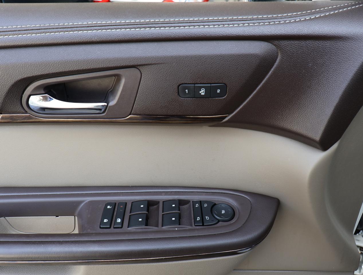 GMC Acadia Denali FWD 2014