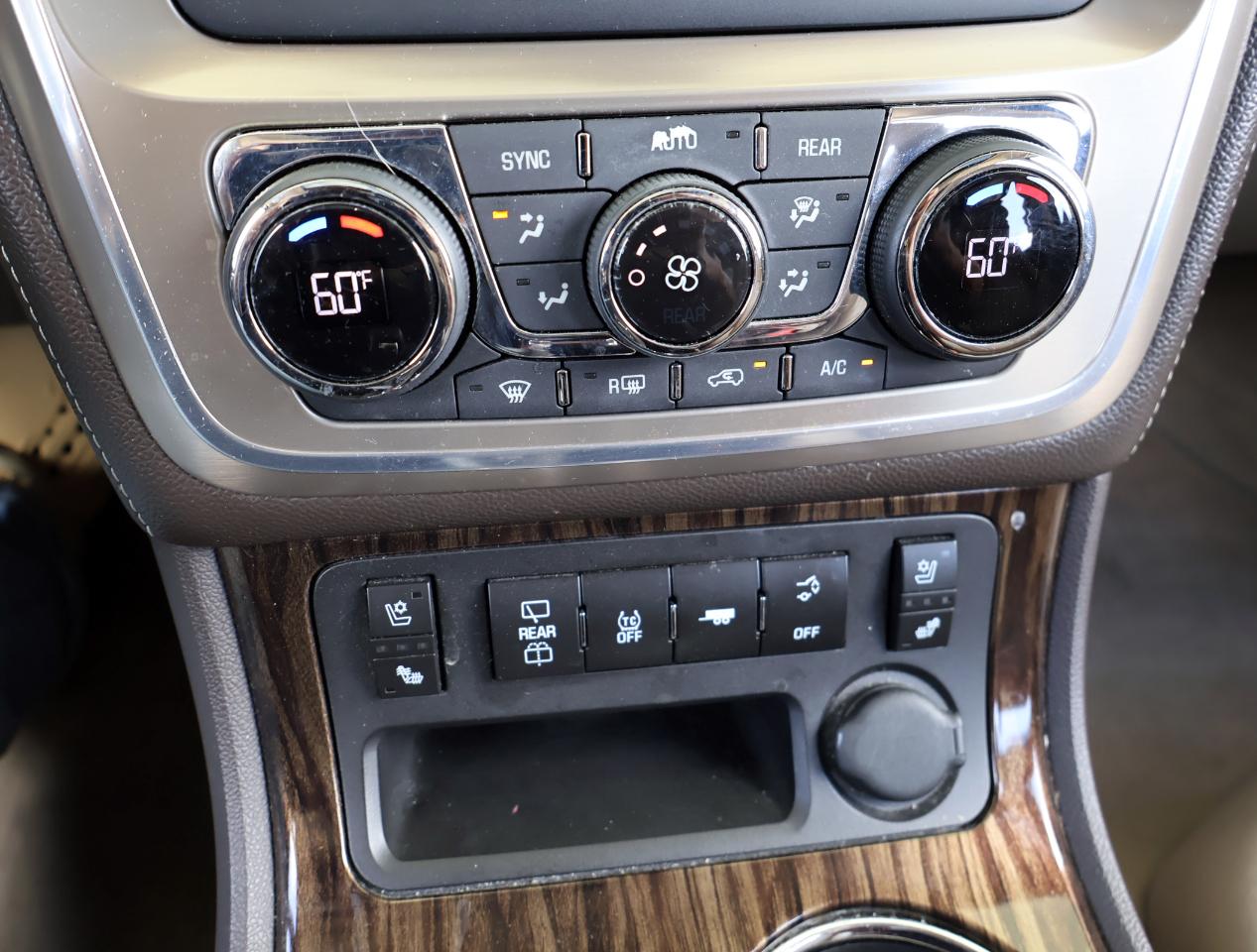 GMC Acadia Denali FWD 2014