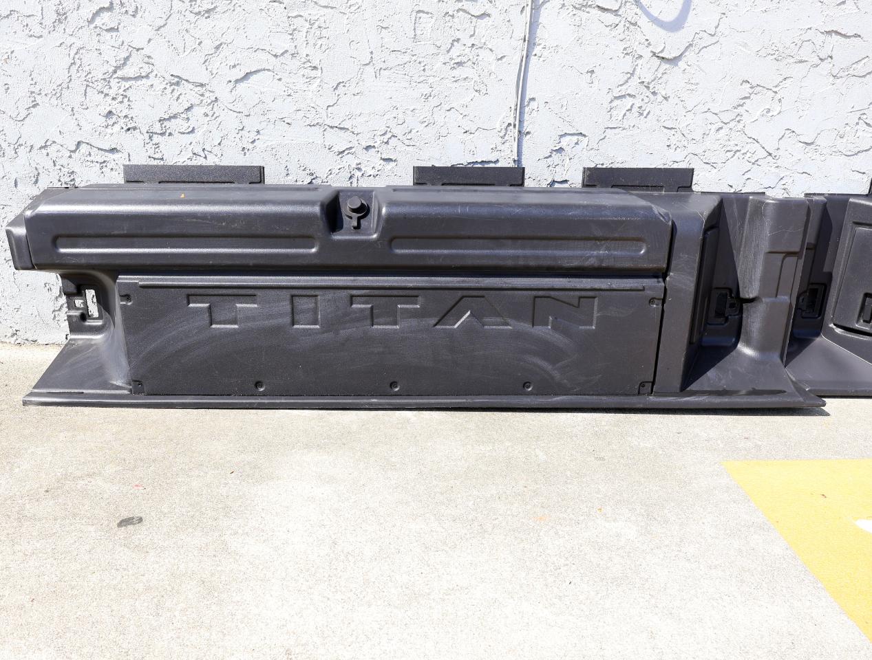 Nissan Titan Platinum Reserve 4WD 2018