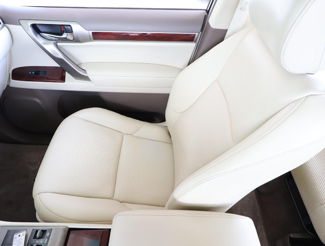 Lexus GX 460 4WD 4dr 2012