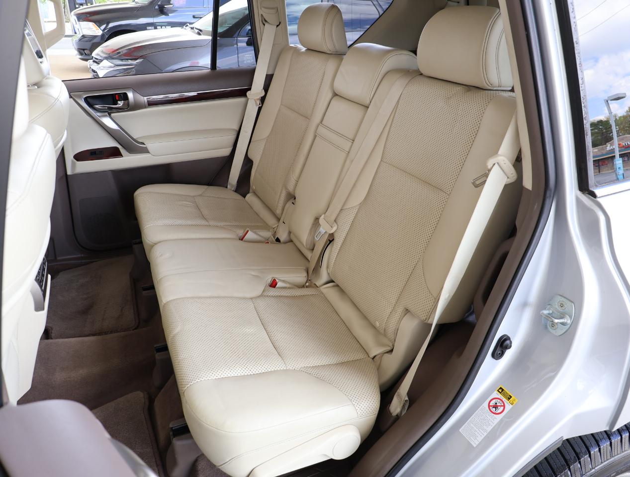 Lexus GX 460 4WD 4dr 2012