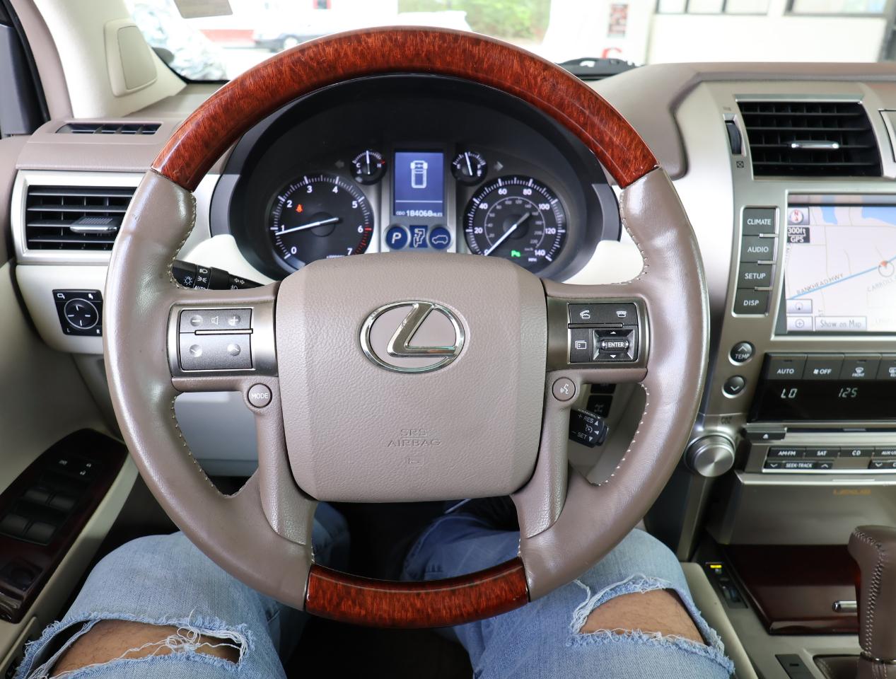 Lexus GX 460 4WD 4dr 2012