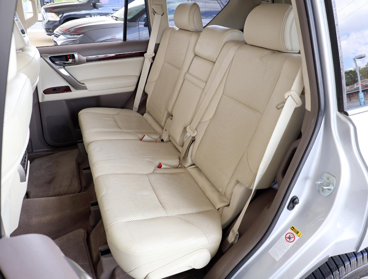 Lexus GX 460 4WD 4dr 2012