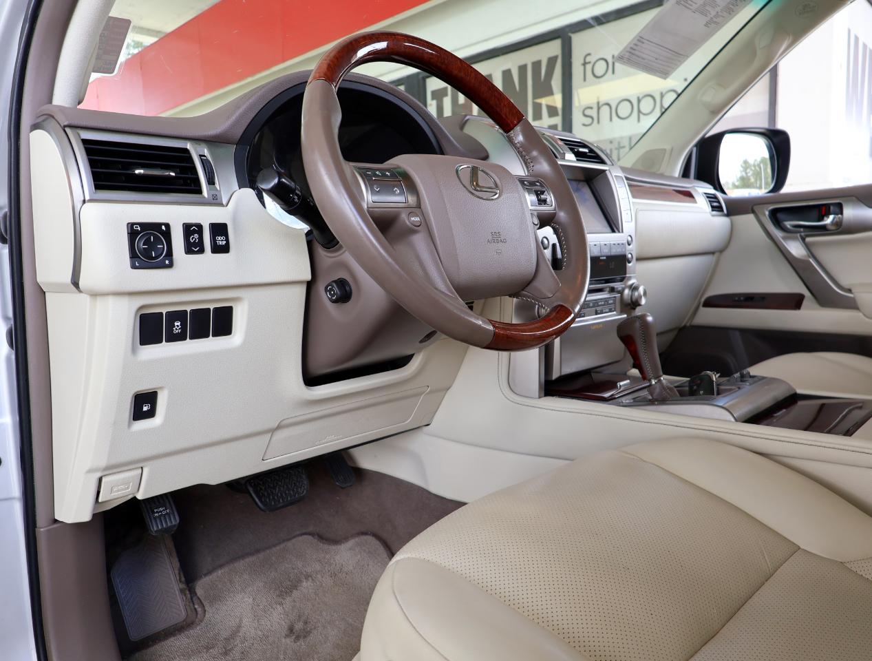 Lexus GX 460 4WD 4dr 2012