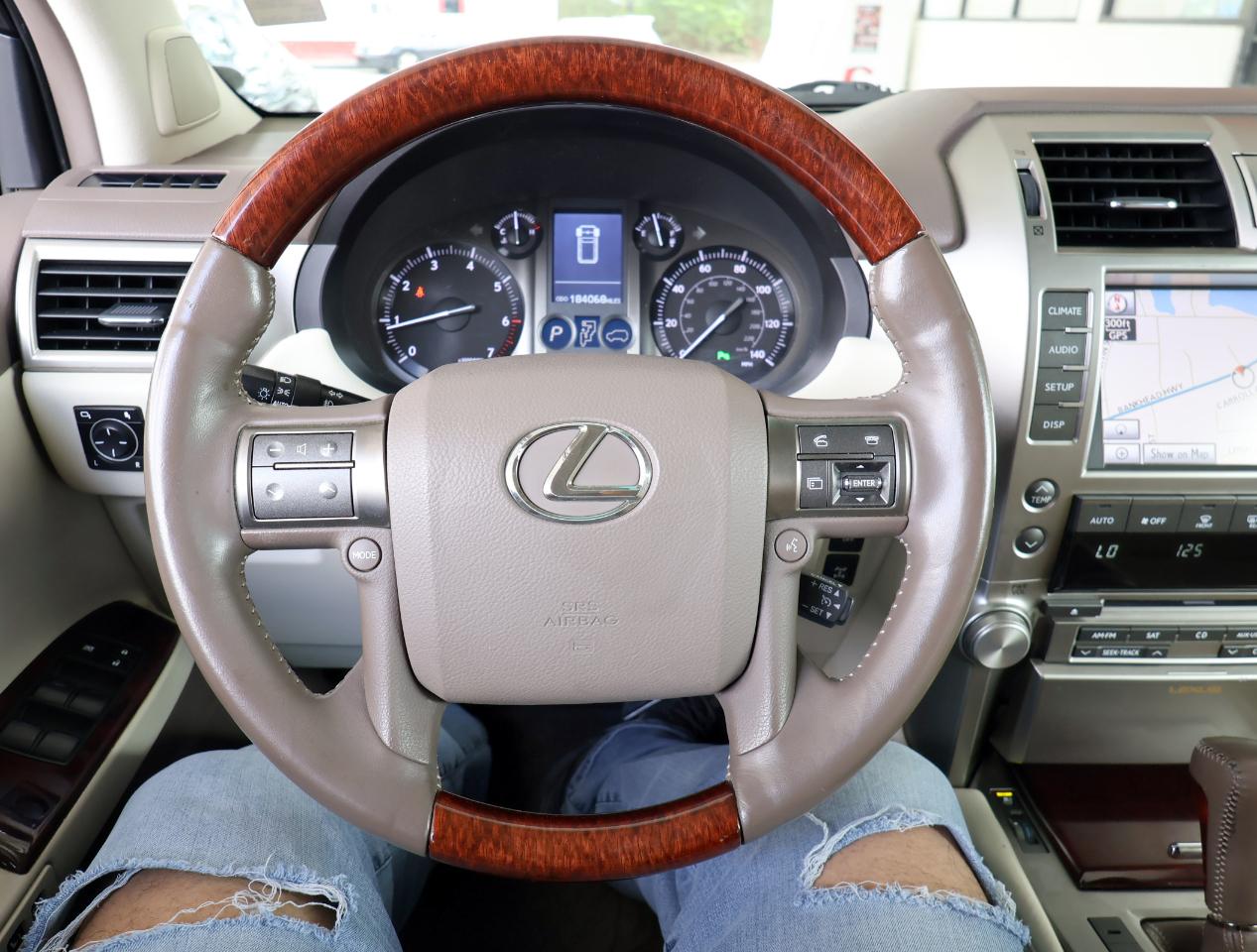 Lexus GX 460 4WD 4dr 2012