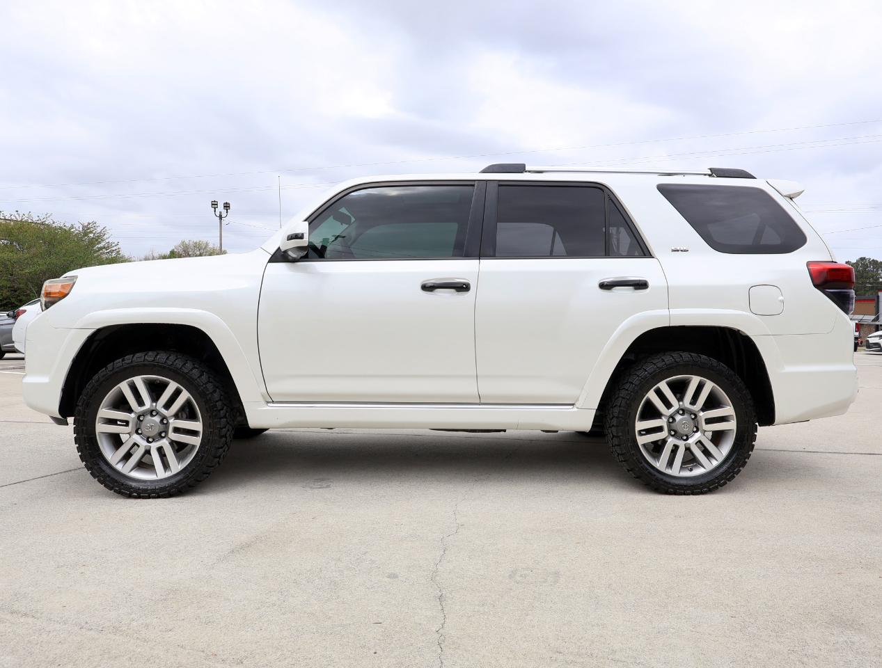 Toyota 4Runner SR5 2011