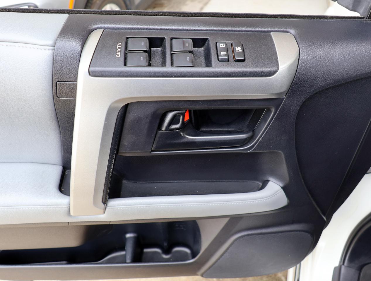 Toyota 4Runner SR5 2011