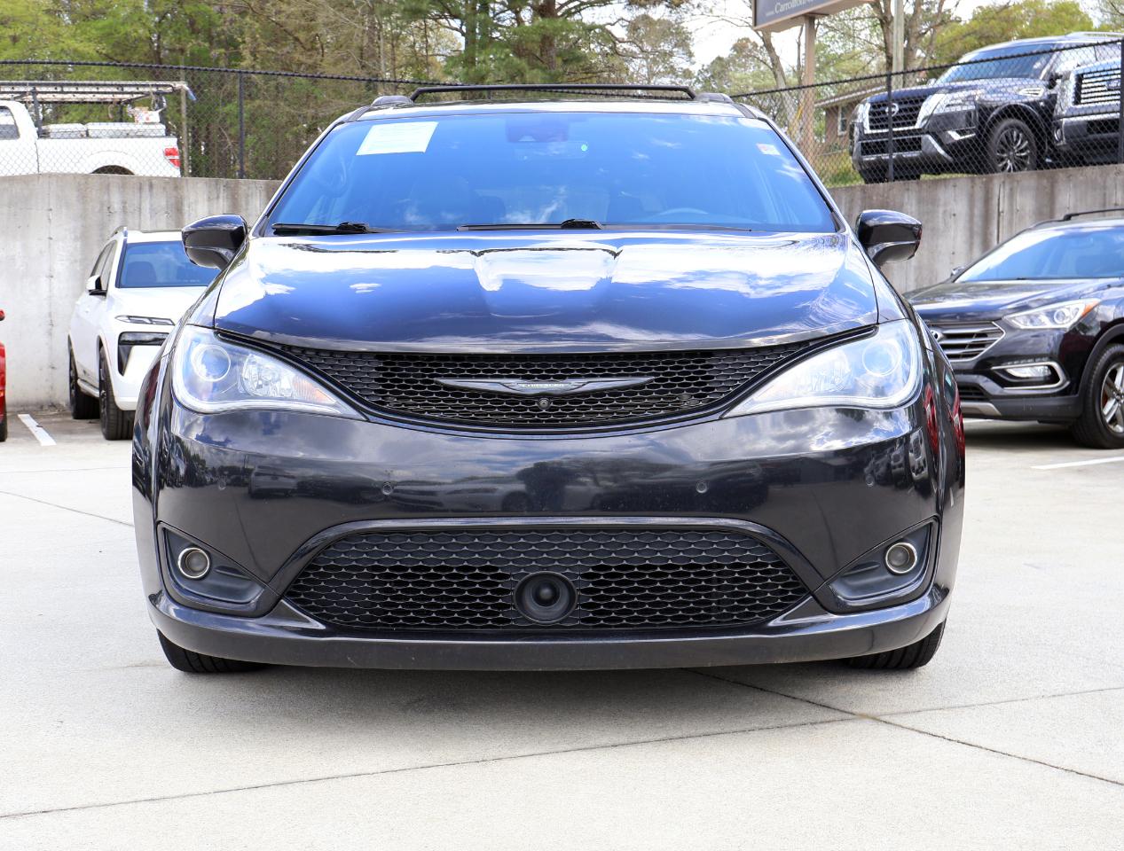 Chrysler Pacifica Touring-L Plus 2019