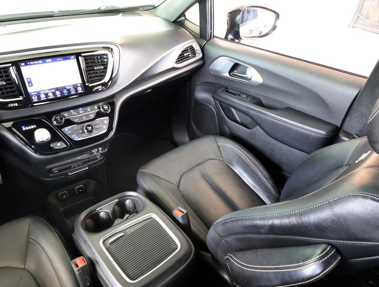 Chrysler Pacifica Touring-L Plus 2019