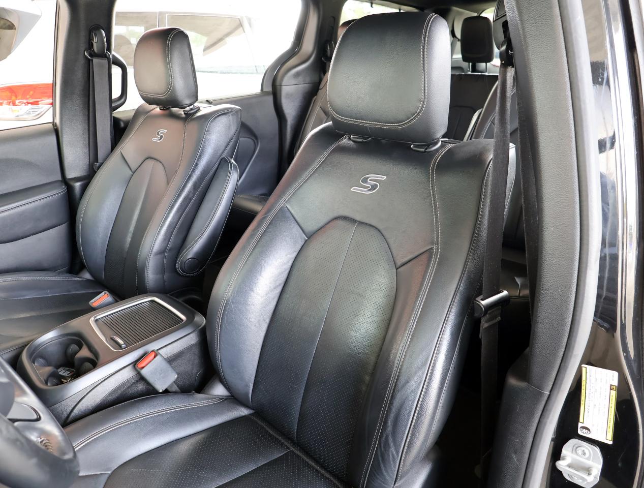 Chrysler Pacifica Touring-L Plus 2019