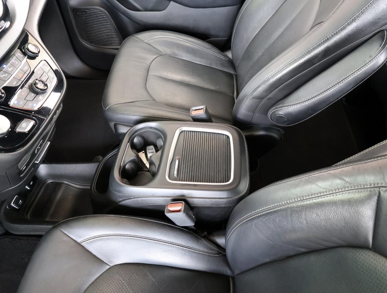 Chrysler Pacifica Touring-L Plus 2019