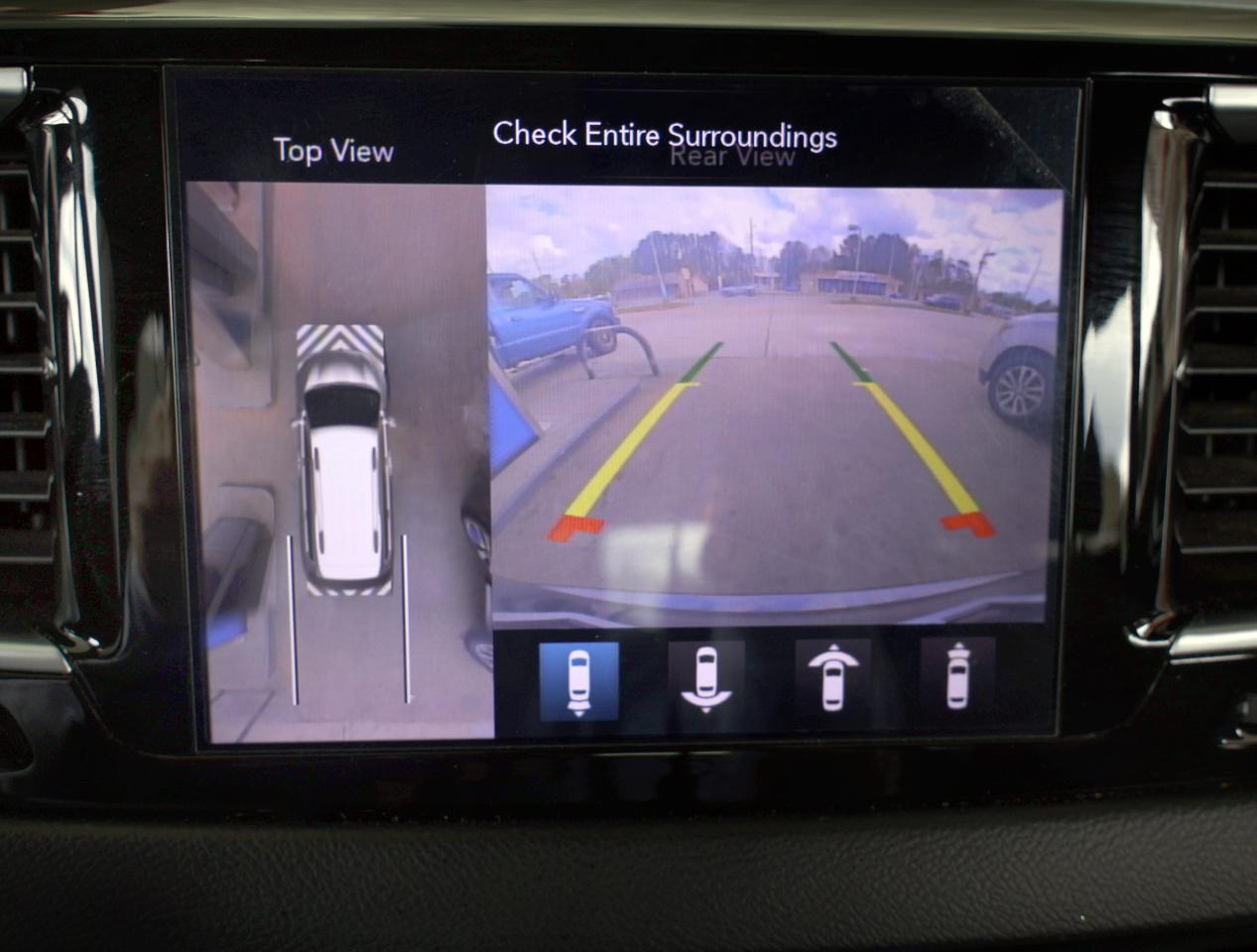 Chrysler Pacifica Touring-L Plus 2019