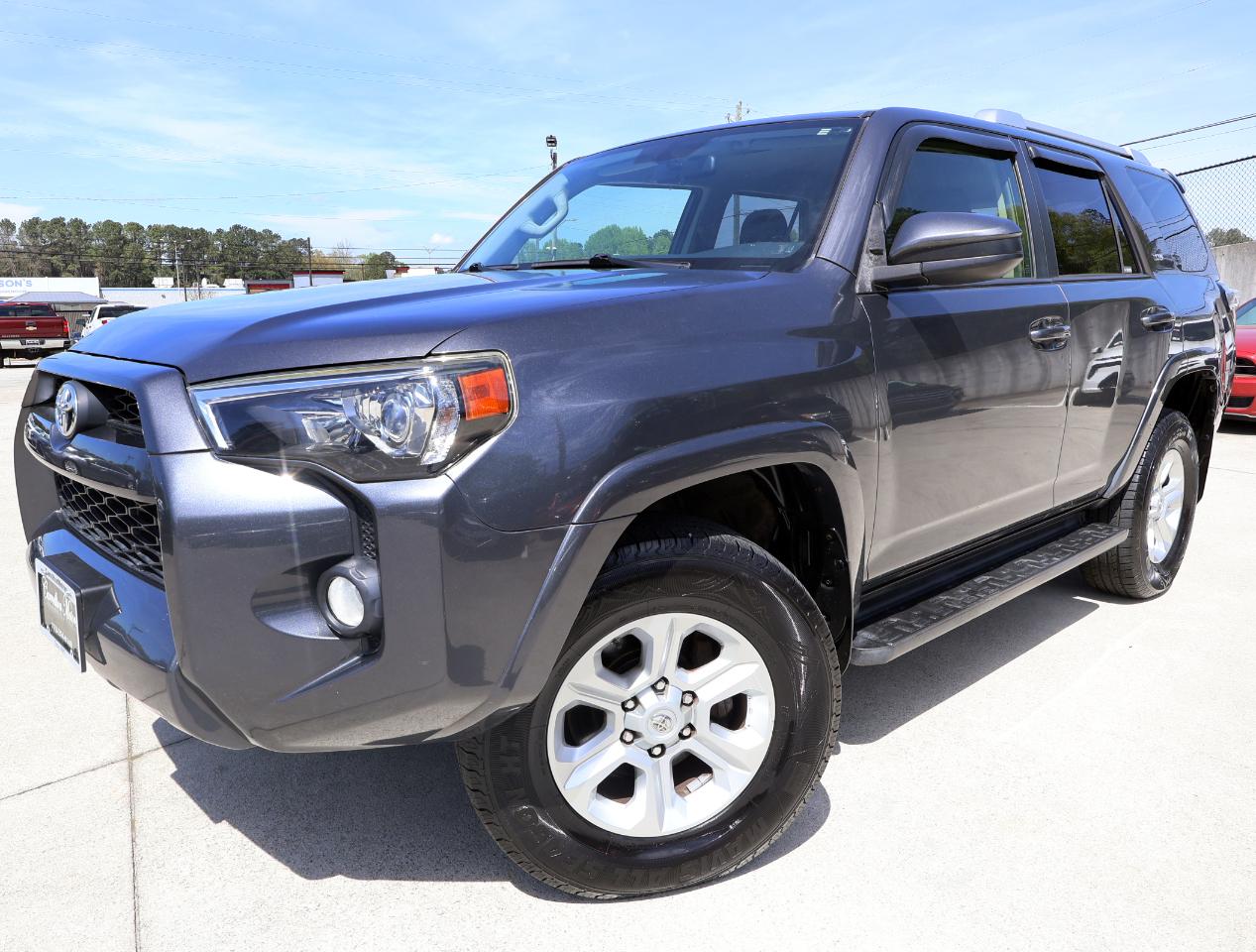 Toyota 4Runner SR5 4WD 2015
