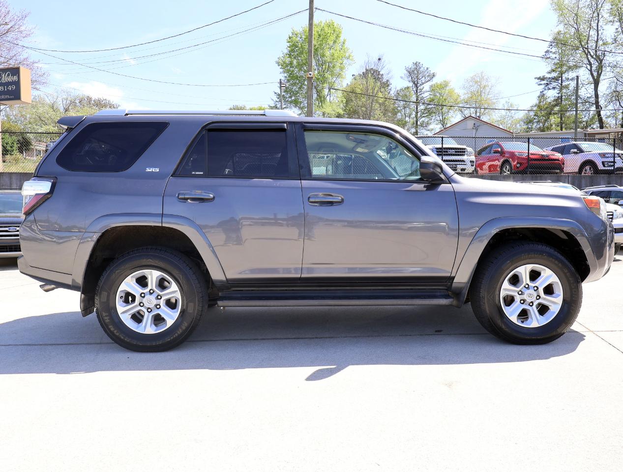 Toyota 4Runner SR5 4WD 2015