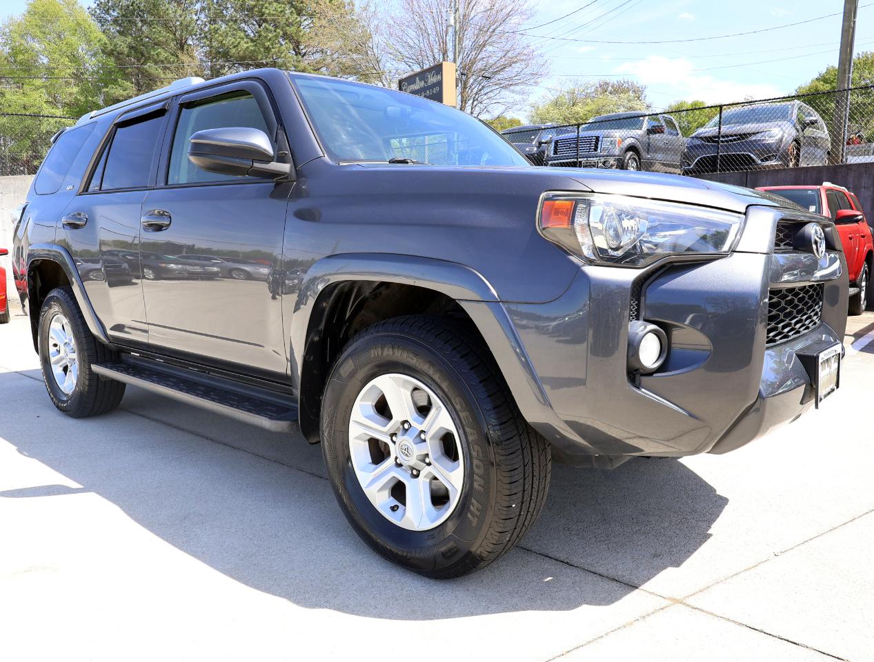 Toyota 4Runner SR5 4WD 2015