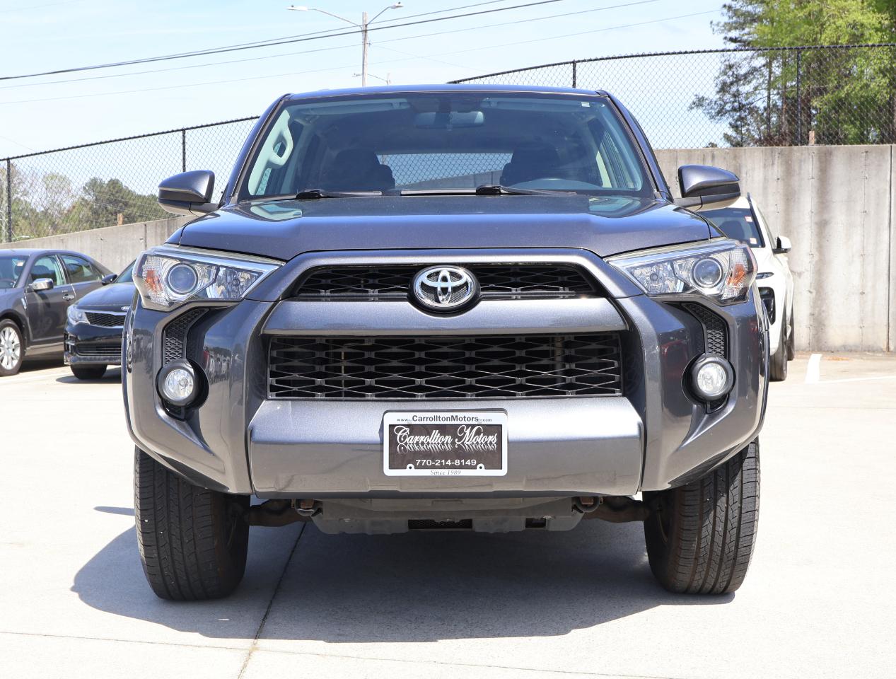 Toyota 4Runner SR5 4WD 2015