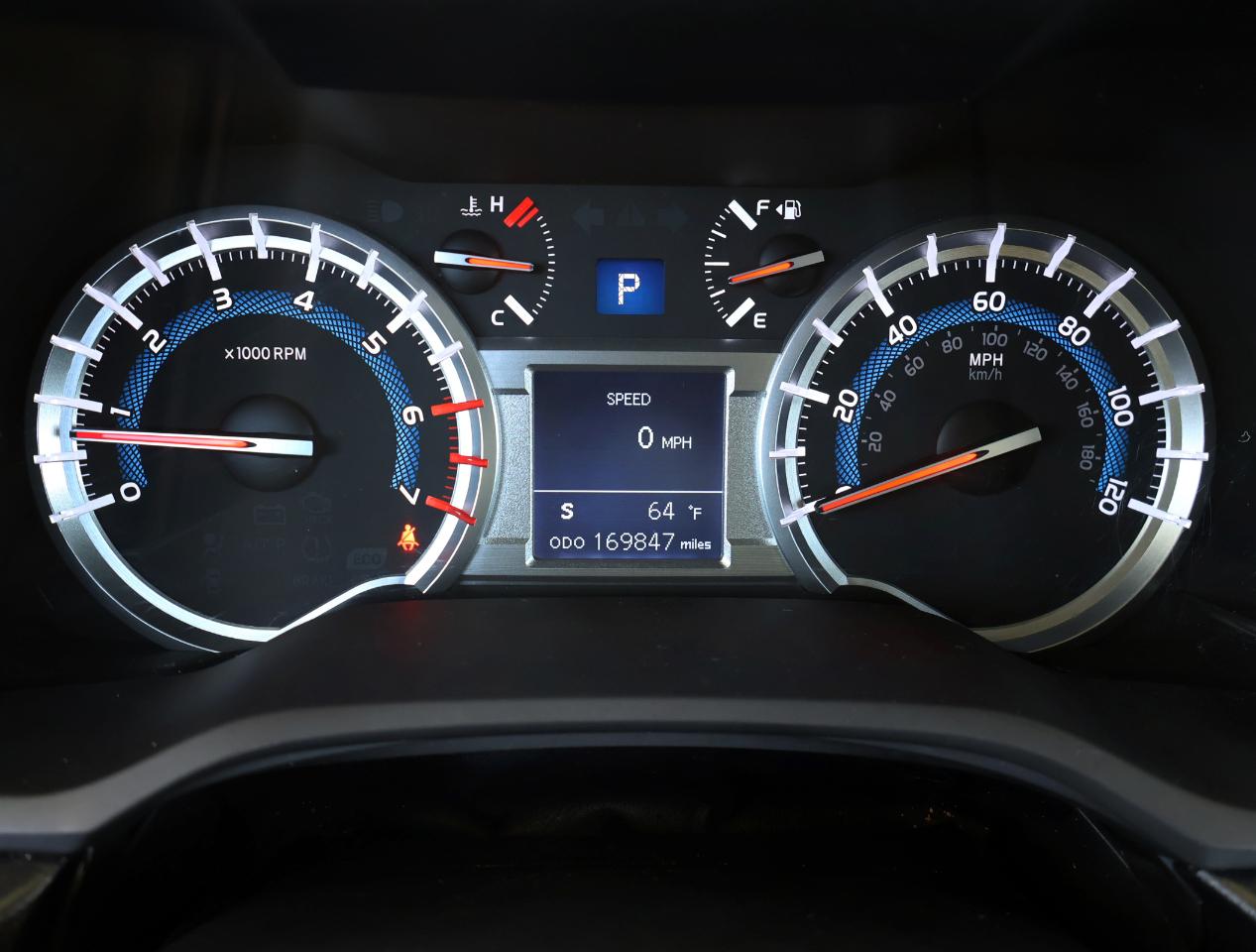 Toyota 4Runner SR5 4WD 2015