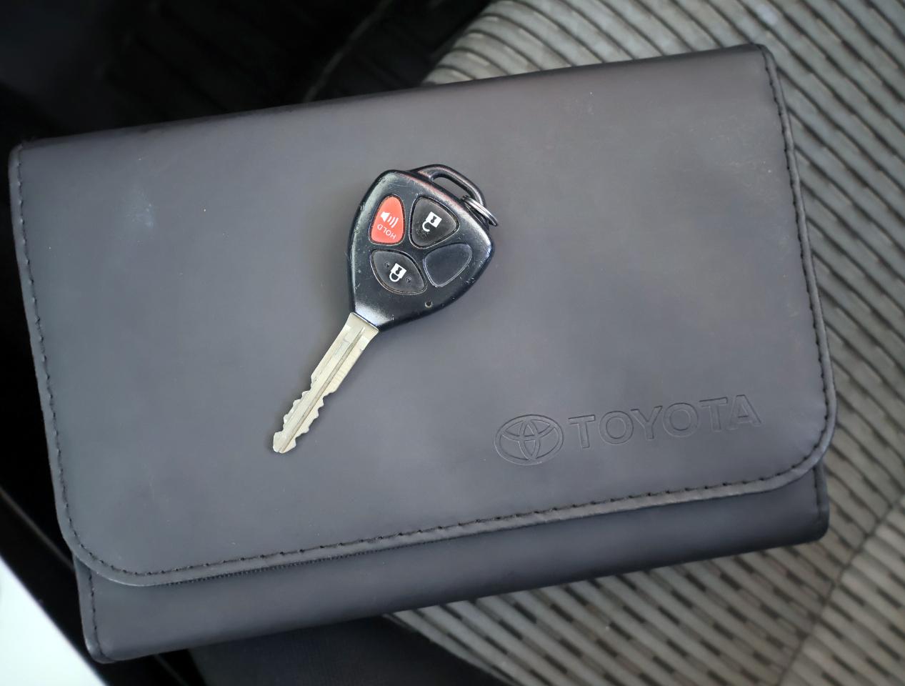 Toyota 4Runner SR5 4WD 2015