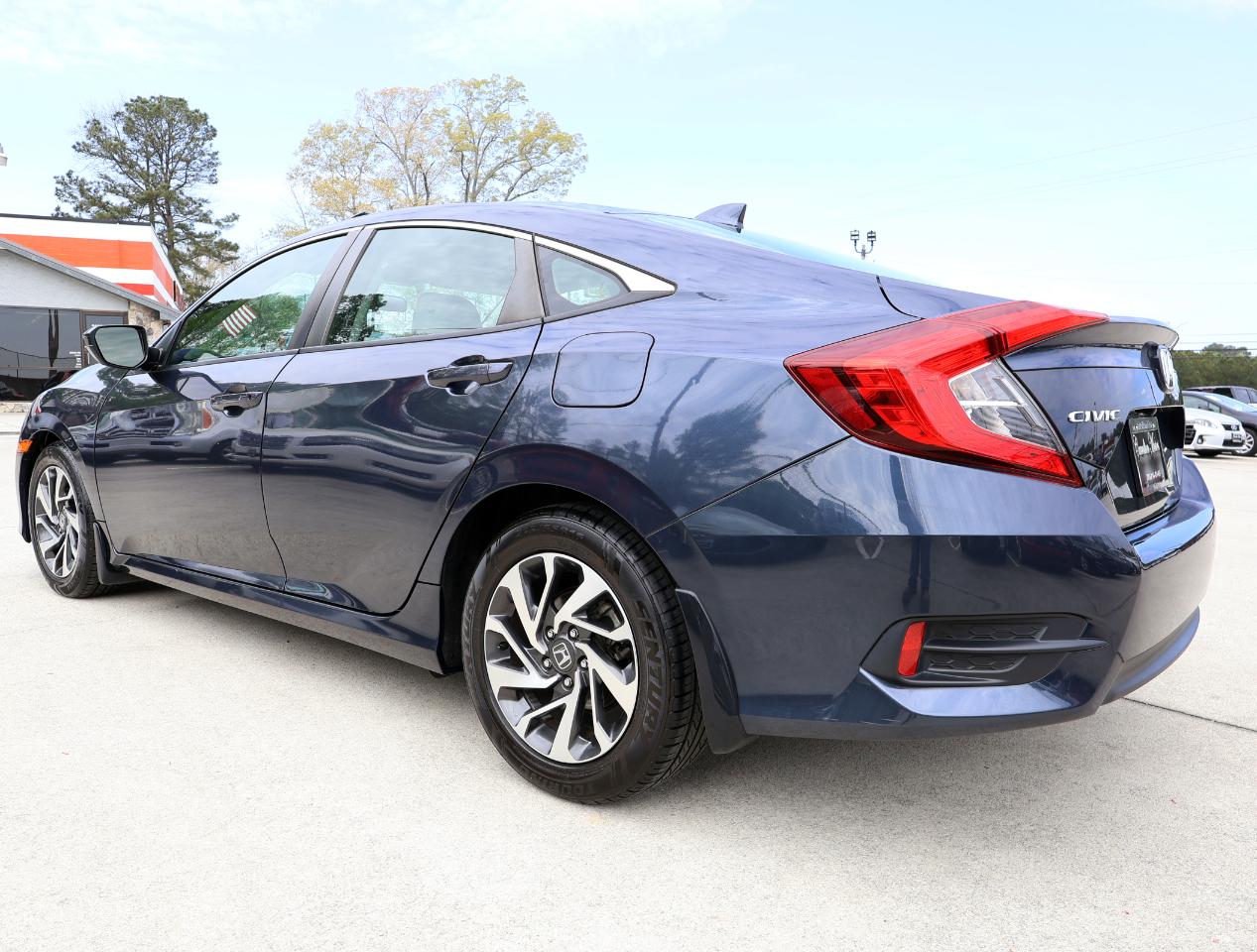 Honda Civic EX Sedan CVT 2017