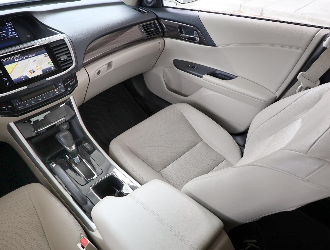 Honda Accord Touring V6 Sedan 2016